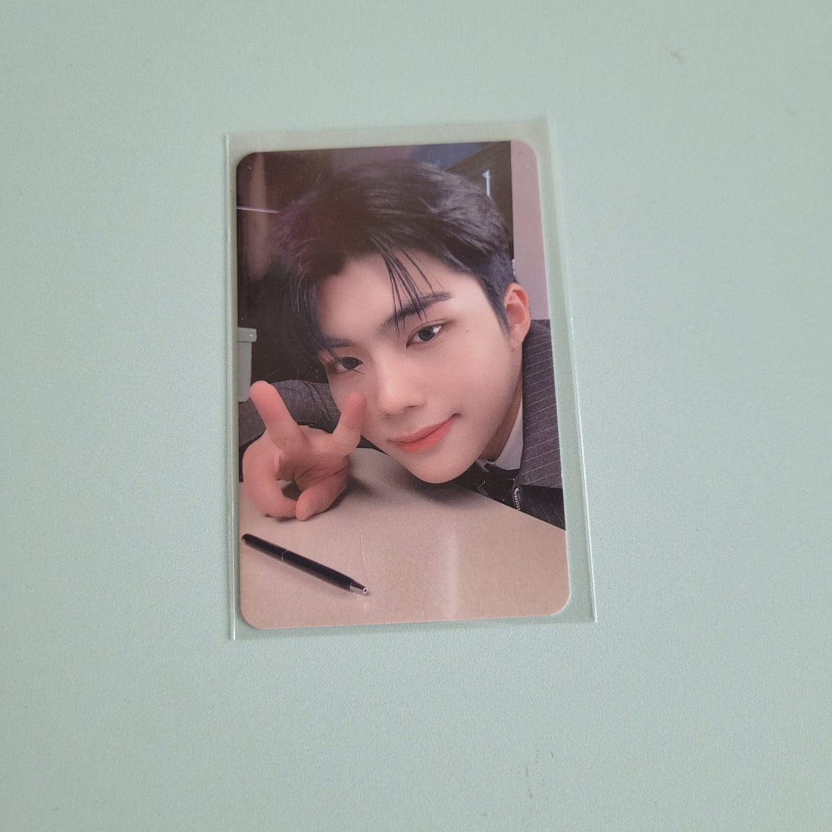 Zerobaseone You Had Me at Hello POB: Hello82 - Gunwook - KPop Idol